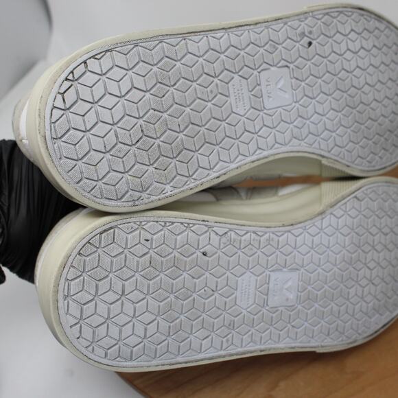 Veja Shoes Womens 10 Campo Leather Sneakers White Gray Comfort Casual Minimalist - Picture 9 of 11